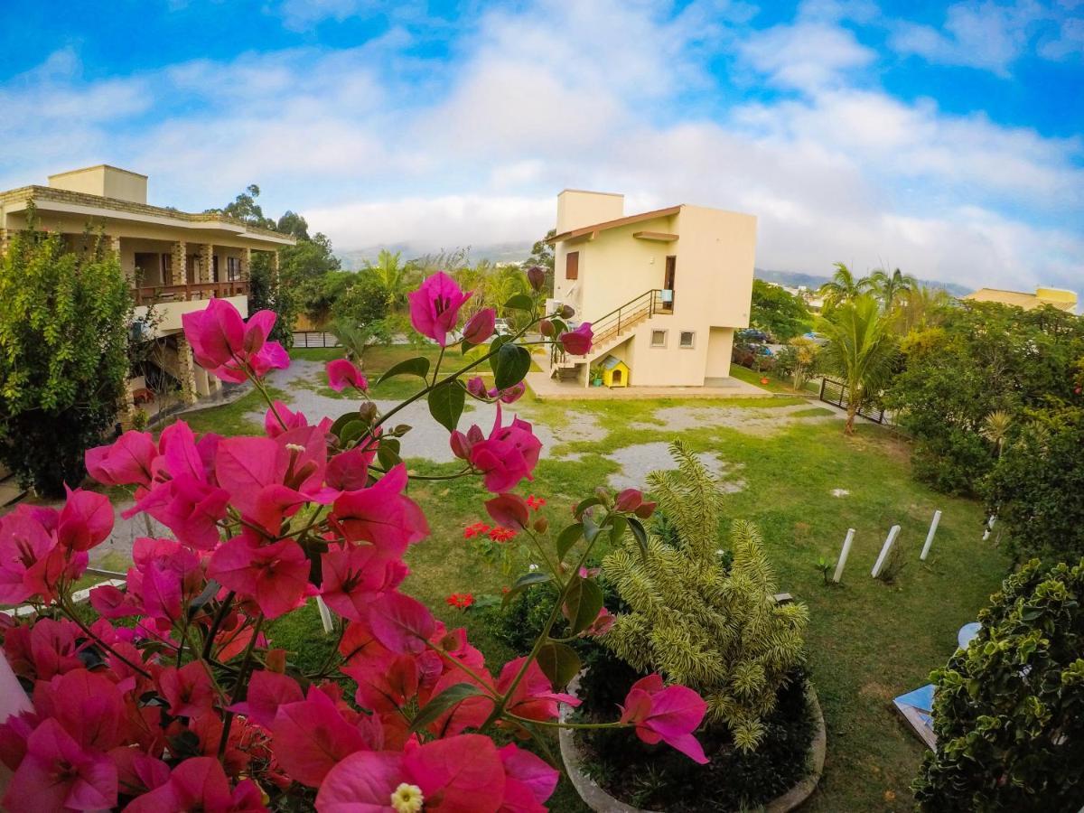 Residencial De Cesaro Hotel กาโรปาบา ภายนอก รูปภาพ