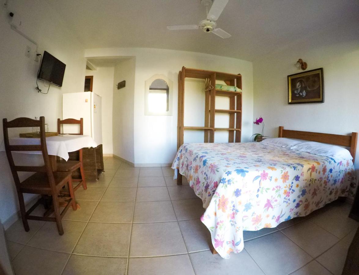 Residencial De Cesaro Hotel กาโรปาบา ภายนอก รูปภาพ